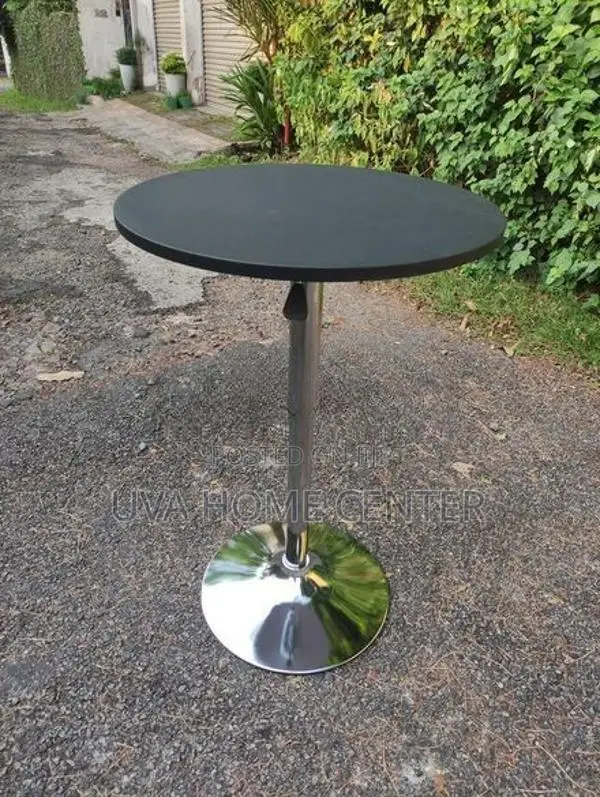 Round Bar Table