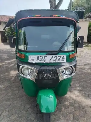 Bajaj RE 4 Stroke 2015
