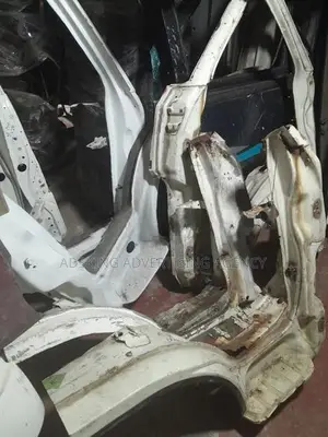 Toyota Hiace Shell Model Door Posts