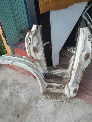 Toyota Hiace Shell Model Door Posts