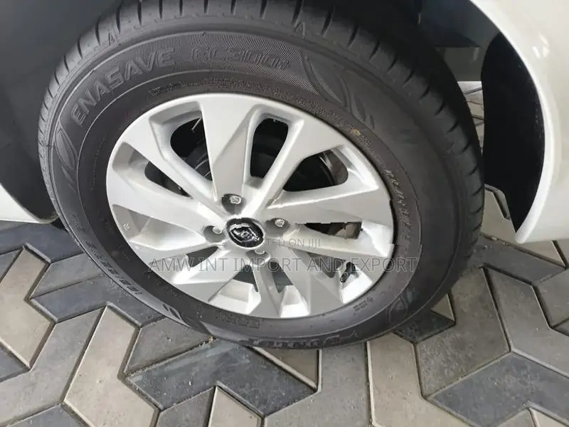 Nissan Almera 2026