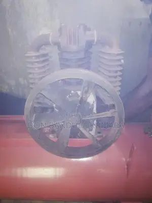 Hydraulic Hoist