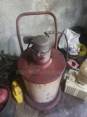 Hydraulic Hoist