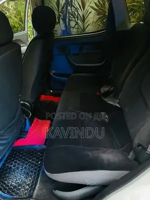 Suzuki Swift 2004