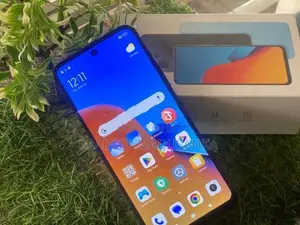 Xiaomi 12 redmi 8gb 256gb (Used)