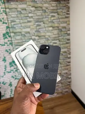 Apple iPhone 15 128GB (Used)