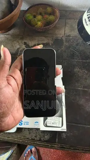 Apple iPhone 15 Pro 128GB (Used)
