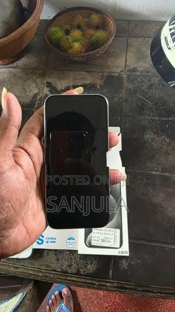 Apple iPhone 15 Pro 128GB (Used)
