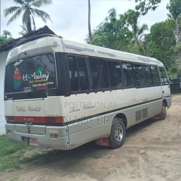 Mitsubishi FUSO 1989