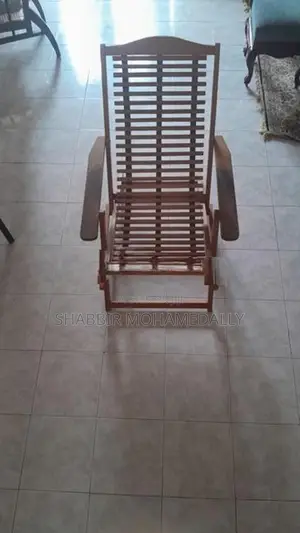 Foldable Wooden Armchair
