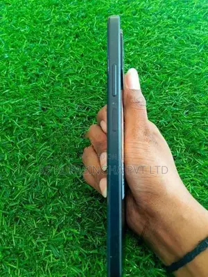 Oppo A18 4GB, 128GB (Used)