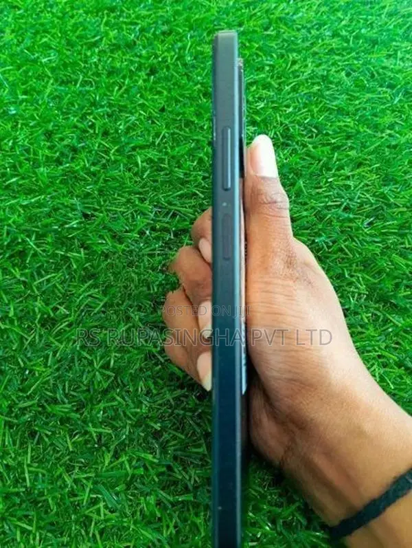 Oppo A18 4GB, 128GB (Used)