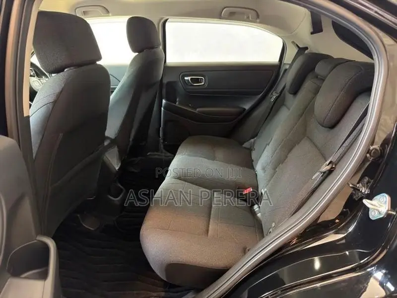 Honda Vezel X - Hunt 2024