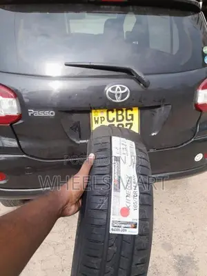 Hankook Tyres for Toyota Vitz 165/70/14