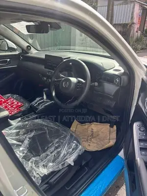 Honda Vezel Z Premium 2026