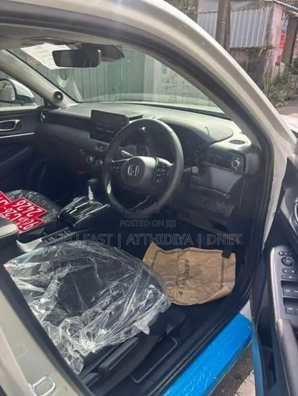 Honda Vezel Z Premium 2026
