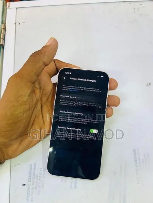 Apple iPhone 13 256GB (Used)