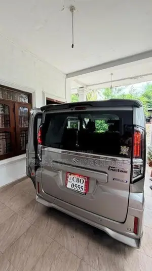 Suzuki Spacia Custom 2023