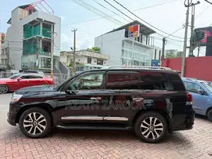 Toyota Land Cruiser Sahara ZX 2015