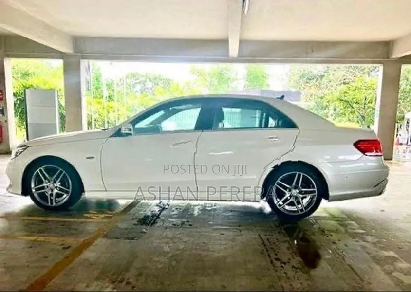 Mercedes Benz E300 Bluetec Hybrid 2016
