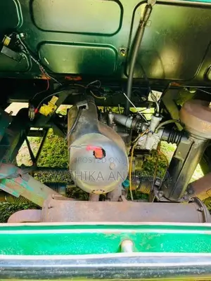 Bajaj RE Three Wheeler 2004