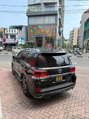 Toyota Land Cruiser Sahara ZX 2015