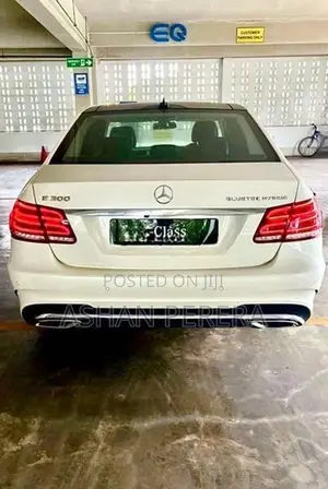 Mercedes Benz E300 Bluetec Hybrid 2016