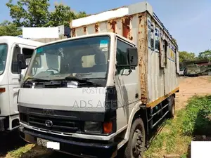 Tata LPT 1109 2010