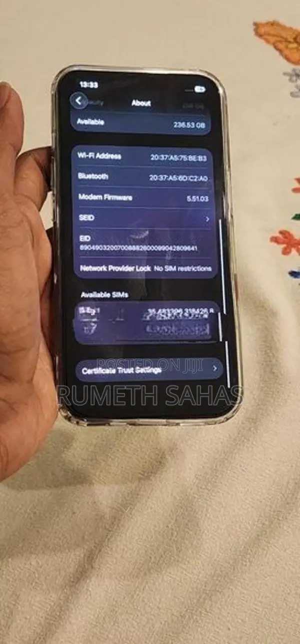 Apple iPhone 13 (Used)