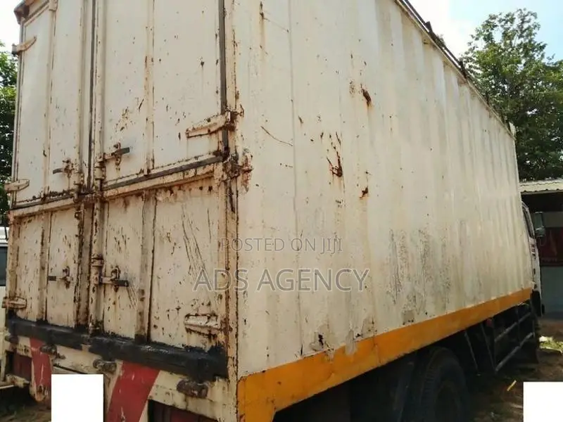 Tata LPT 1109 2010