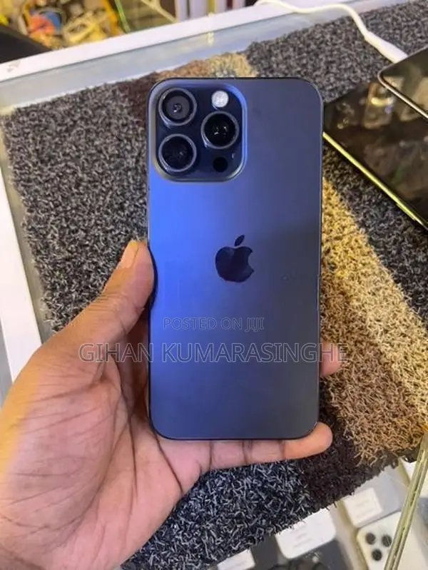 Apple iPhone 15 Pro Max 512Gb (Used)