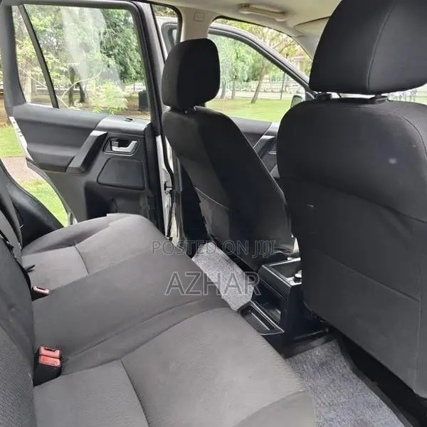 Land Rover Freelander 2012