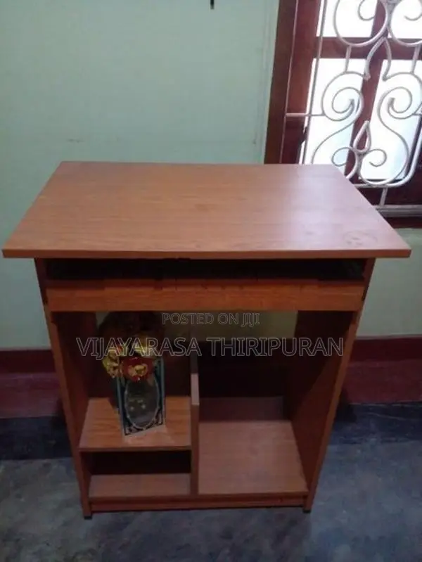 Computer Table