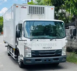 Isuzu Elf 2018