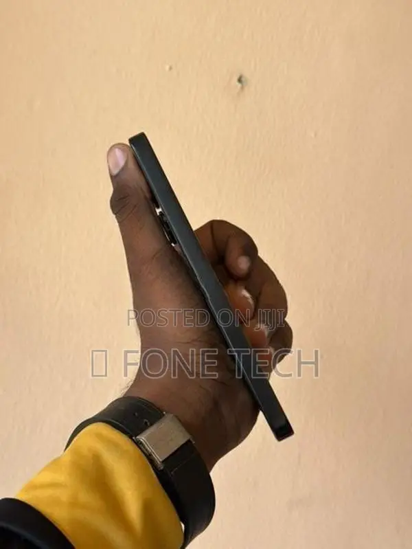 Xiaomi Redmi Note 13 8GB 256GB (Used)