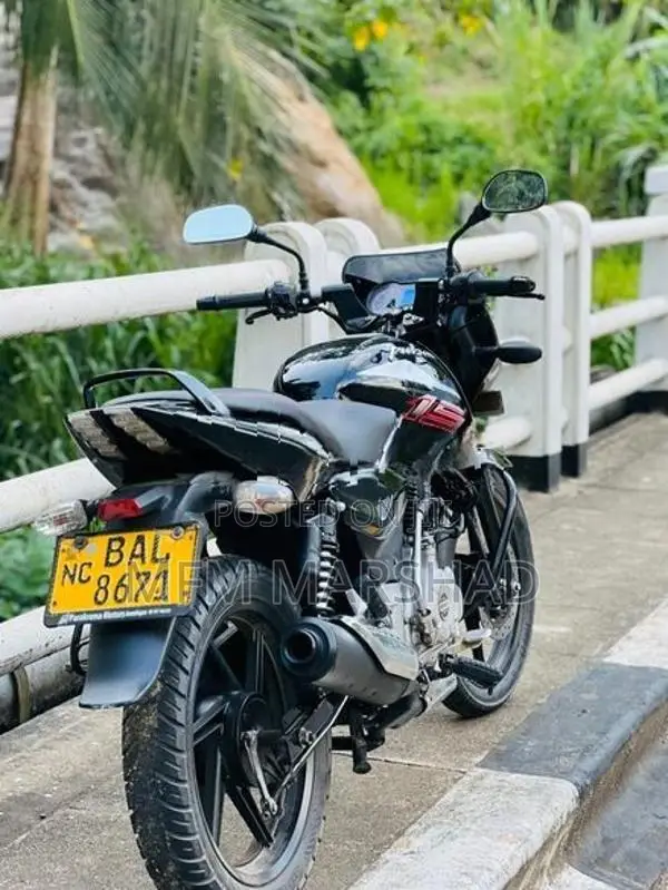 Bajaj Pulsar 150 2013