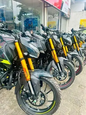 Hero Hunk 160R 2026