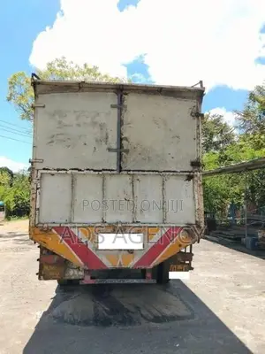 Tata LPT 1618 2011