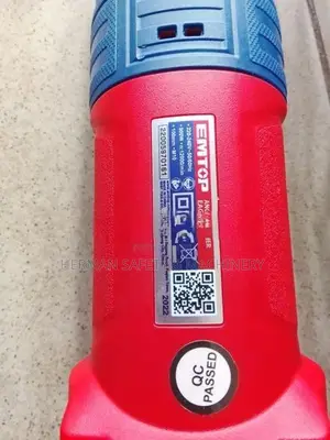 EMTOP EAGR09042 Industrial Angle Grinder – HERMAN PT 0598