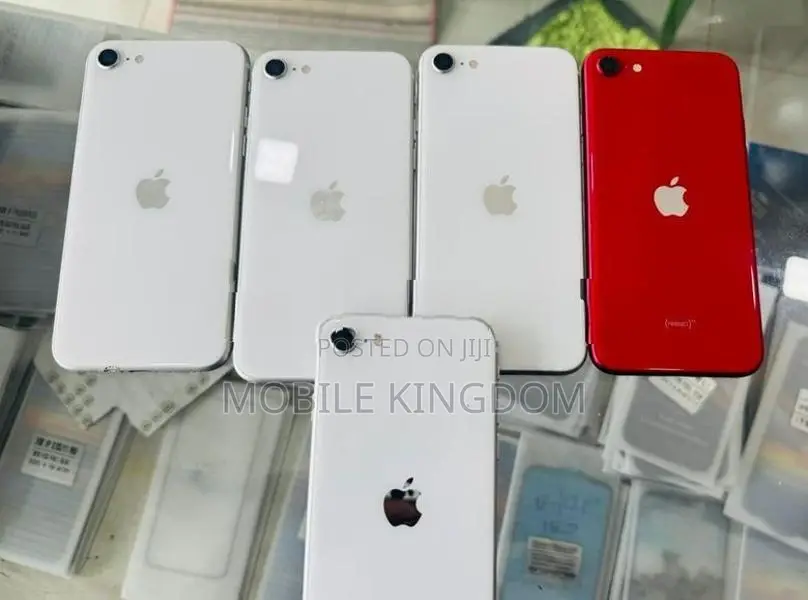 Apple iPhone SE 2 128GB Fullset (Used)