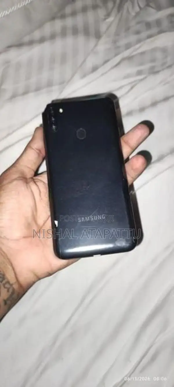 Samsung Galaxy M11 4gb/ 64gb (Used)