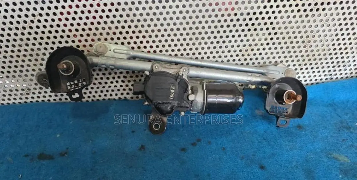 Mitsubishi Mirage A03A inner Arm with Motor