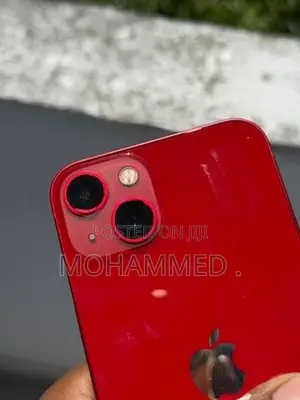 Apple iPhone 13 Red (Used)