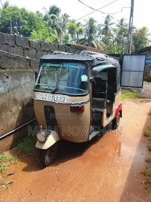 Bajaj RE 2003