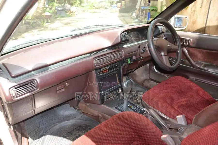 Toyota Vista 1989