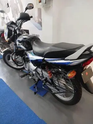 Bajaj CT100 2026