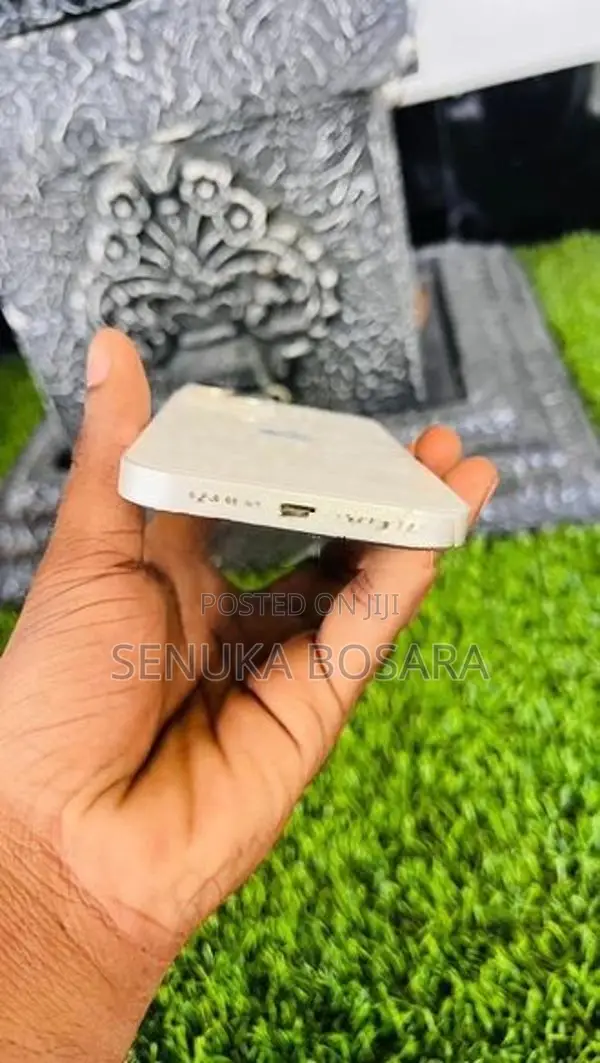 Apple iPhone 14 (Used)