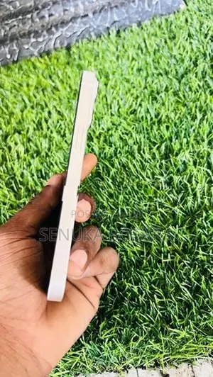 Apple iPhone 14 (Used)
