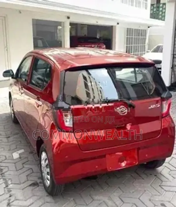 Daihatsu Mira 2025