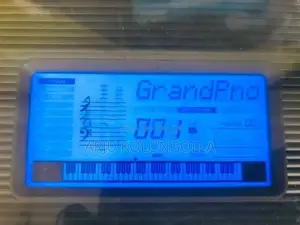 Yamaha PSR E423 Keyboard